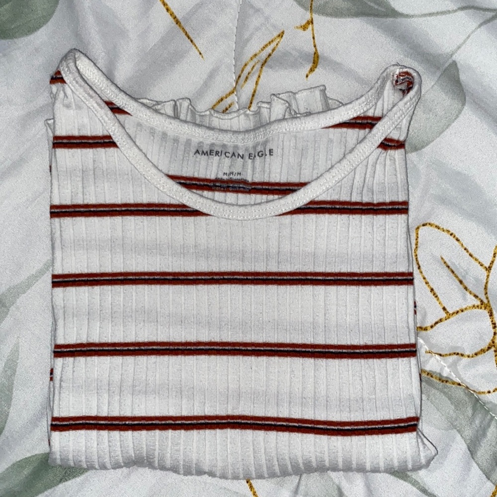 American Eagle white crop top w/ brown-red stripes